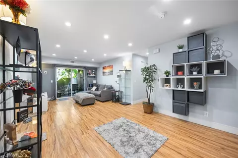 4146 E Mendez #127, Long Beach, CA 90815