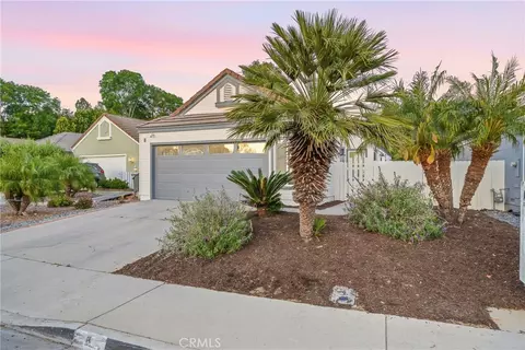8 Misty Crk, Laguna Hills, CA 92653
