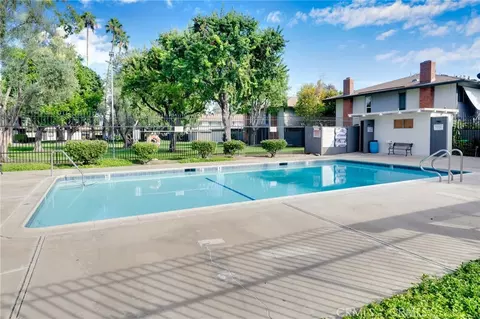 16605 Townhouse, Tustin, CA 92780