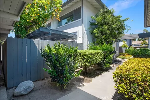 16605 Townhouse, Tustin, CA 92780