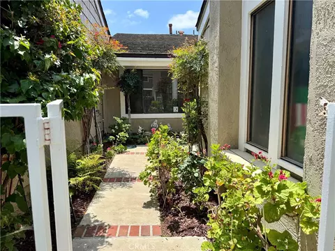 Exterior - 8 Coldstream, Irvine, CA 92604 photo 2 of 5