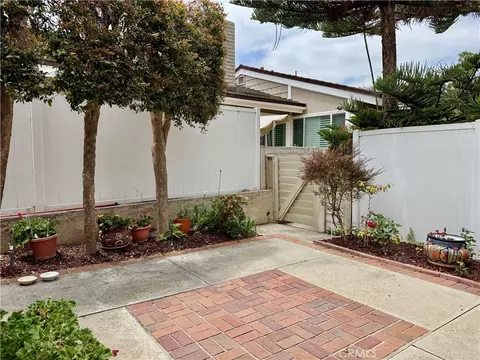 Exterior - 8 Coldstream, Irvine, CA 92604 photo 4 of 5