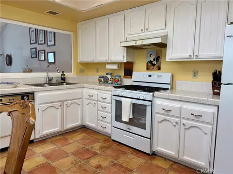 Kitchen - 8 Coldstream, Irvine, CA 92604 photo 2 of 2