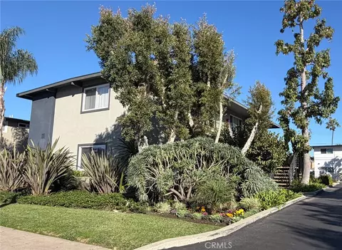 2256 Maple, Costa Mesa, CA 92627 photo 2