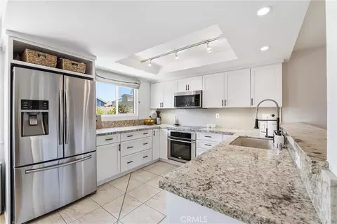 2112 Warfield #9, Redondo Beach, CA 90278