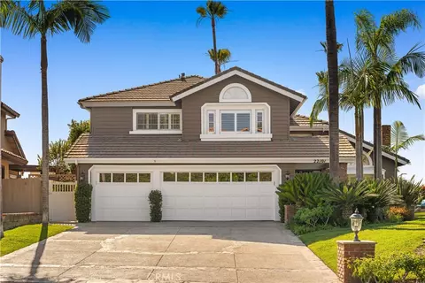 22101 Stillwater, Mission Viejo, CA 92692