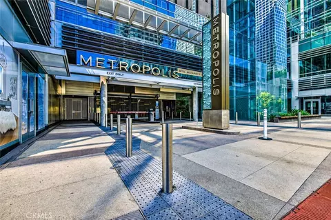 877 Francisco St #1818, Los Angeles, CA 90017