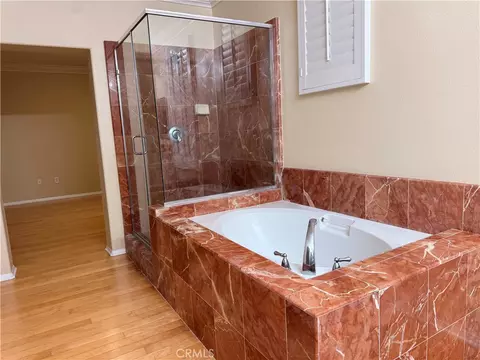 Bath - 31 Regal, Irvine, CA 92620 photo 3 of 6