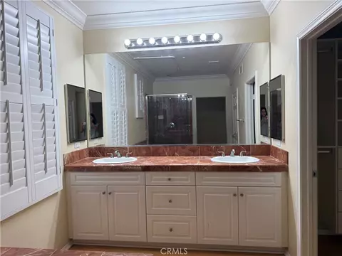 Bath - 31 Regal, Irvine, CA 92620 photo 2 of 6