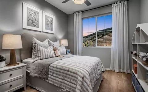 Bedroom - 28979 Skyhaven Ct, Temecula, CA 92590 photo 2 of 4