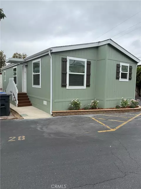 2767 W 1st St #28, Santa Ana, CA 92703