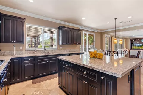 Kitchen - 25763 Beth, Menifee, CA 92584 photo 8 of 8