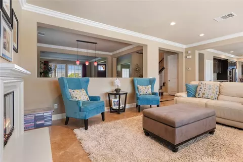Living - 25763 Beth, Menifee, CA 92584 photo 3 of 5