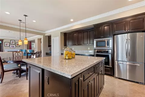 Kitchen - 25763 Beth, Menifee, CA 92584 photo 5 of 8