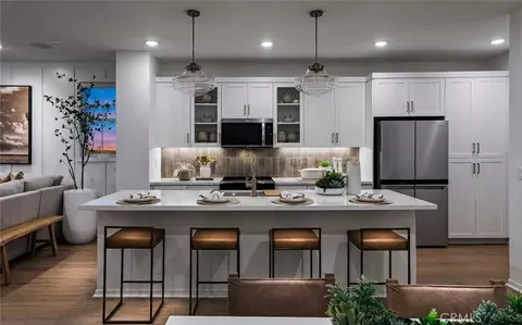 Kitchen - 28872 Vinecrest Ct, Temecula, CA 92590 photo 2 of 3