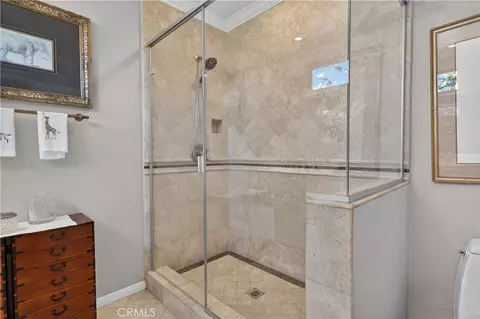 Bath - 14072 Picasso Ct, Irvine, CA 92606 photo 3 of 4