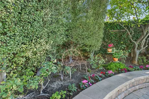 Exterior - 14072 Picasso Ct, Irvine, CA 92606 photo 4 of 7