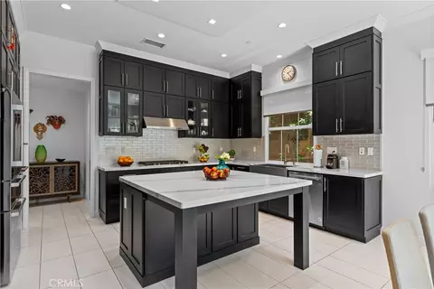 Kitchen - 104 Quill, Irvine, CA 92620 photo 6 of 7