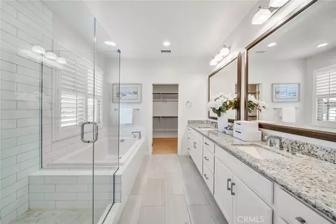 Bath - 116 Cordial, Irvine, CA 92620 photo 2 of 5
