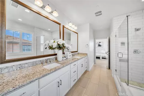 Bath - 116 Cordial, Irvine, CA 92620 photo 4 of 5