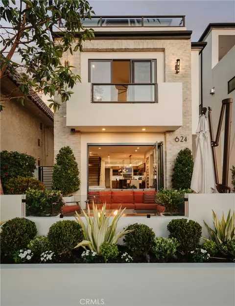 624 14th St, Huntington Beach, CA 92648