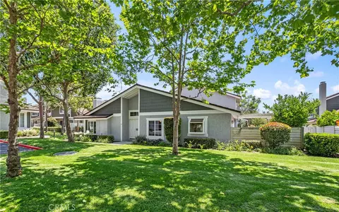47 Havenwood, Irvine, CA 92614