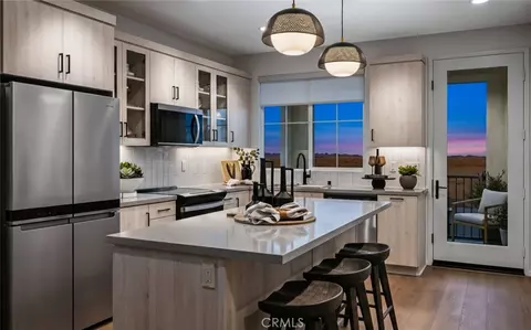 Kitchen - 28878 Vinecrest Ct, Temecula, CA 92590 photo 1 of 2