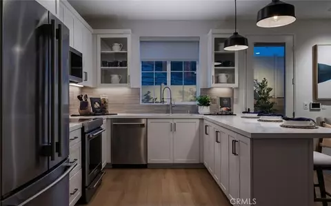 Kitchen - 28884 Vinecrest Ct, Temecula, CA 92590 photo 3 of 3