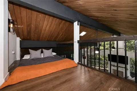 Bedroom - 24601 Geneva Dr, Crestline, CA 92325 photo 1 of 3