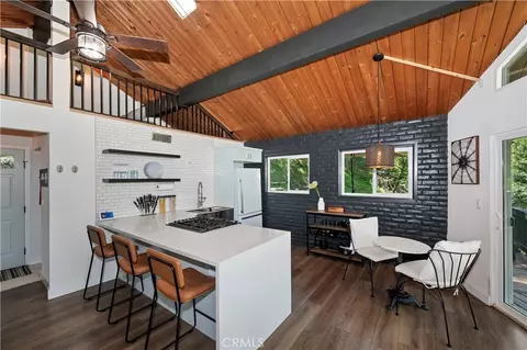 Kitchen - 24601 Geneva Dr, Crestline, CA 92325 photo 2 of 2