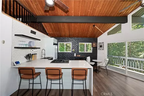 Kitchen - 24601 Geneva Dr, Crestline, CA 92325 photo 1 of 2