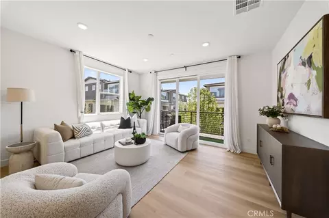 303 Carmona, Lake Forest, CA 92630