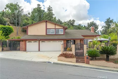 10368 Spy Glass Hl, Whittier, CA 90601