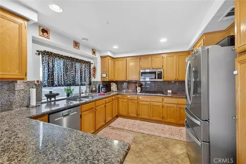 Kitchen - 807 Lomond, Riverside, CA 92508 photo 3 of 6