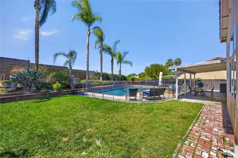 Exterior - 807 Lomond, Riverside, CA 92508 photo 6 of 8