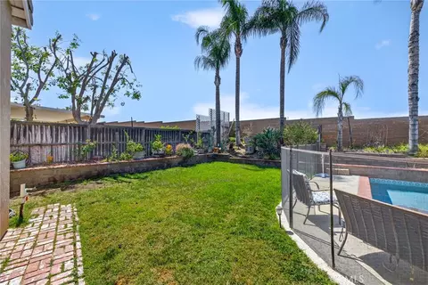 Exterior - 807 Lomond, Riverside, CA 92508 photo 5 of 8