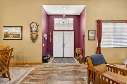 Entry Way - 807 Lomond, Riverside, CA 92508 photo 2 of 7