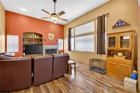 Living - 807 Lomond, Riverside, CA 92508 photo 2 of 3