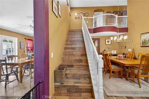 Entry Way - 807 Lomond, Riverside, CA 92508 photo 5 of 7