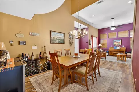 Dining - 807 Lomond, Riverside, CA 92508 photo 2 of 4