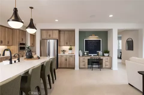 Entry Way - 4064 Saddle Dr, Palmdale, CA 93551 photo 2 of 2