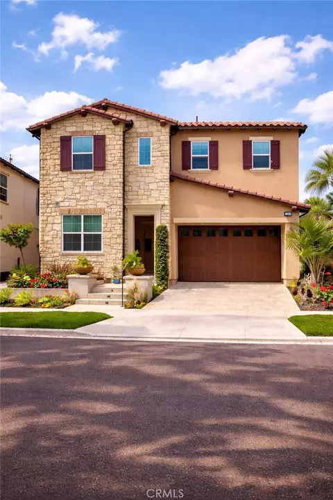328 Pinnacle Dr, Lake Forest, CA 92630