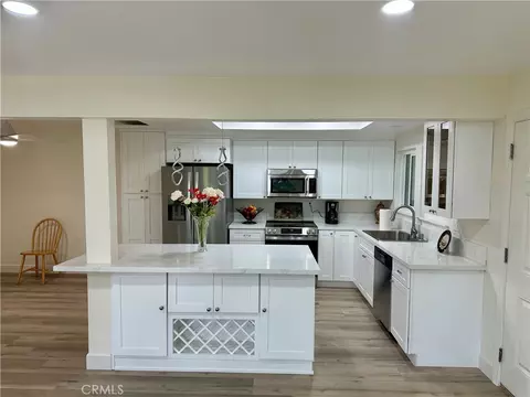 2277 Via Mariposa W #B, Laguna Woods, CA 92637