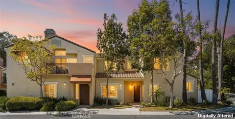 87 Chandon, Laguna Niguel, CA 92677