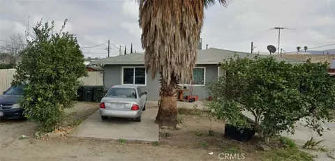 10409 Hemlock Ave, Fontana, CA 92337