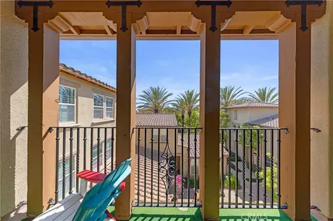 Exterior - 80 Full Moon, Irvine, CA 92618 photo 1 of 6