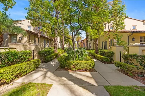 Exterior - 80 Full Moon, Irvine, CA 92618 photo 5 of 6