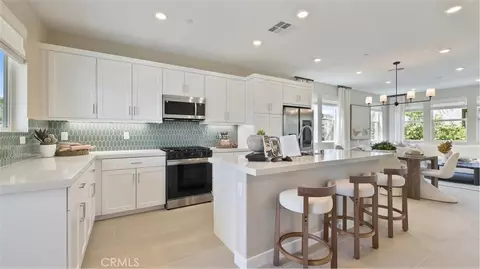 27467 Novella Ln, Valencia, CA 91381