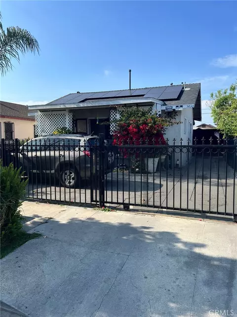 347 E 61st St, Los Angeles, CA 90003