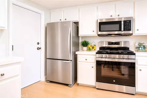 Kitchen - 5 Silvertide, Dana Point, CA 92629 photo 2 of 4